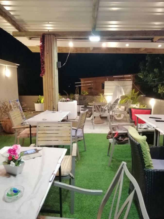 Residence Les Bambous B&B มาเฮบอร์ก ภายนอก รูปภาพ
