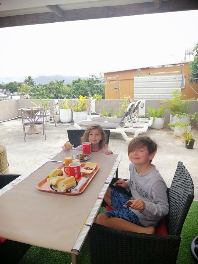 Residence Les Bambous B&B มาเฮบอร์ก ภายนอก รูปภาพ